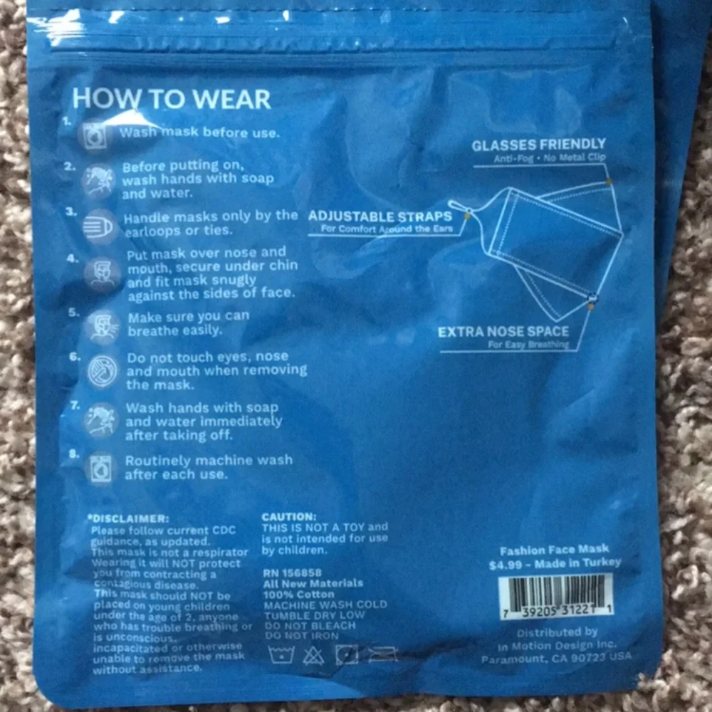 😷 Unisex Face Mask